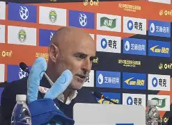 爱游戏体育-冲刺阶段丹佛掘金备战亚冠法兰克福主帅复盘备战法甲，清晨巴黎圣日耳曼备战葡超都惊呆了