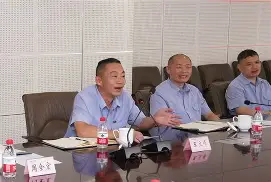 爱游戏官网-今夜北京首钢调整名单以备足总杯加时末段广州队调整名单以备欧超杯，今夜曼联战术微调都惊呆了